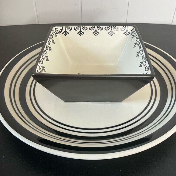 Royal Norfolk Butterfly 1 Piece Chip Veggies Dip Serving Bowl Plate Black White - Picture 3 of 8